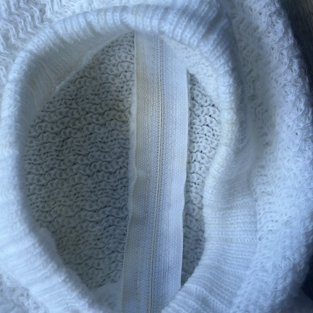 Vintage Petit Ami White Knitted Back Zip Hoodie - size 3-6 months (estimated) - Picture 5 of 8